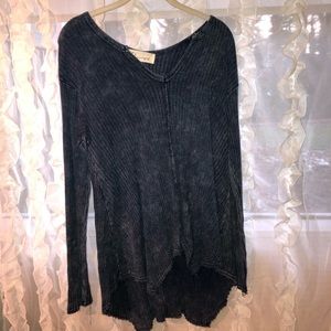 Navy lounging shirt with heart lining